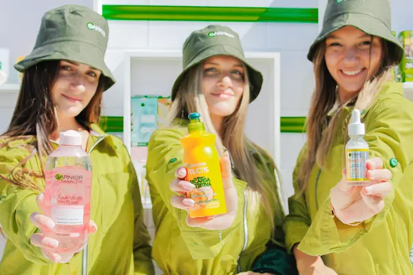 Colabora con influencers o aliados estratégicos